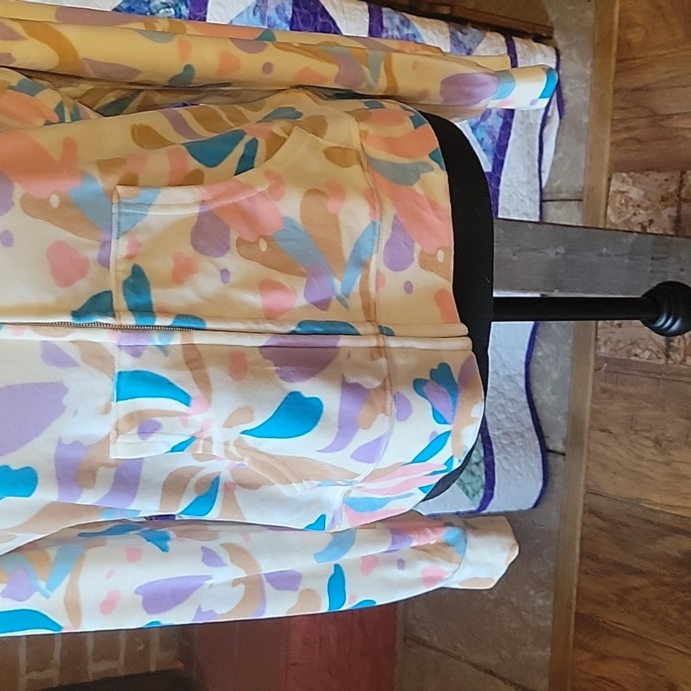 New Juicy Coutour Hooded Velour Jacket. Fireworks Floral. - Picture 5 of 6
